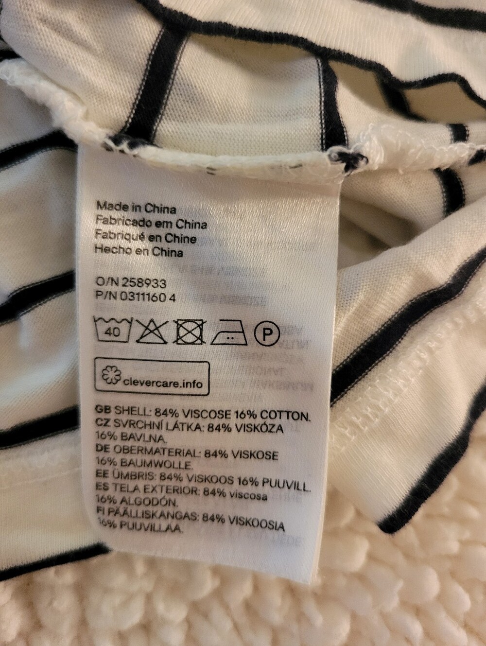 Forever 21 Stripe crop top - Picture 8 of 8